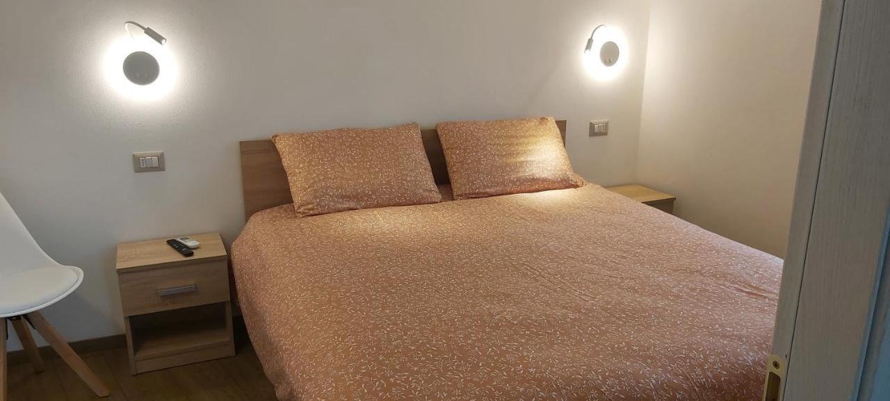 Casa Cimavilla Con Parcheggio Privato Gratuito Crevoladossola المظهر الخارجي الصورة