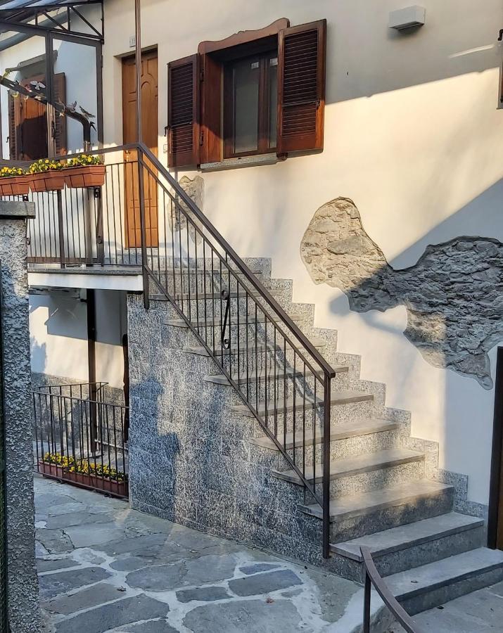 Casa Cimavilla Con Parcheggio Privato Gratuito Crevoladossola المظهر الخارجي الصورة