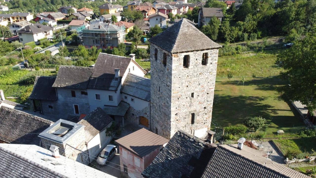 Casa Cimavilla Con Parcheggio Privato Gratuito Crevoladossola المظهر الخارجي الصورة